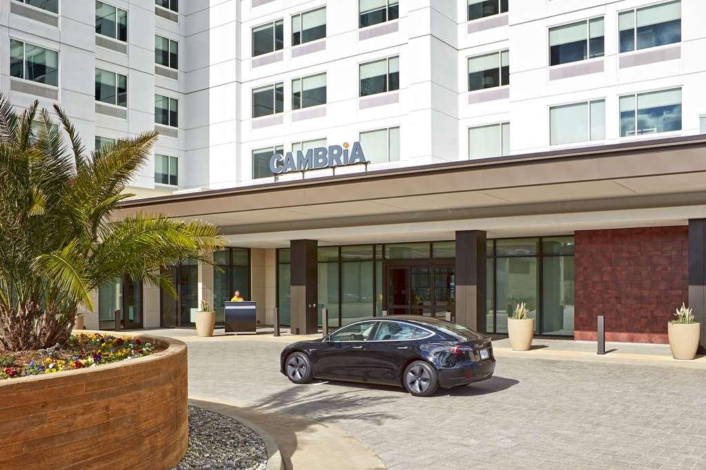 Cambria Hotel Anaheim Resort Area Exterior foto